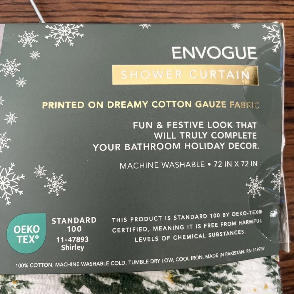 New Envogue Christmas Tree Oeko Tex Shower Curtain 72